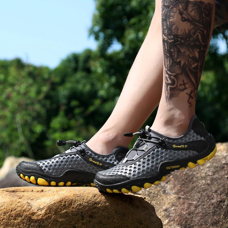 trekking mountain mens sports  - Japanese Minimalist Lifestyle Name recension och pris